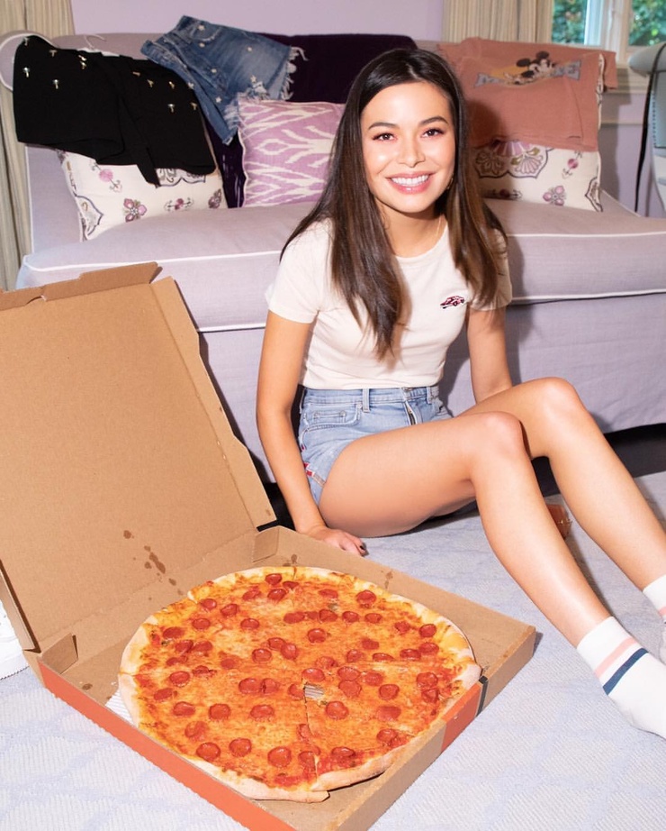 Miranda Cosgrove Miranda Cosgrove