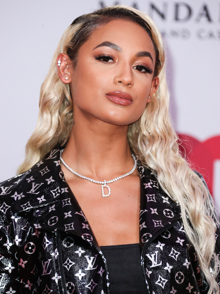 DaniLeigh DaniLeigh