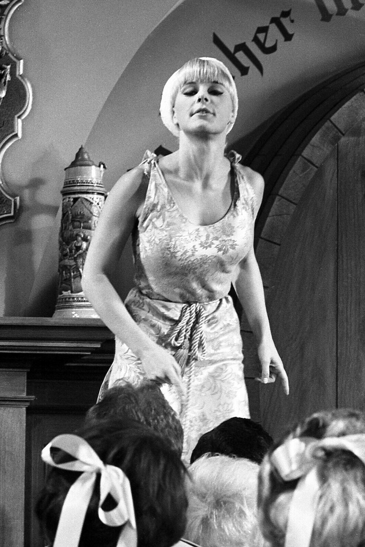 Elke Sommer Elke Sommer