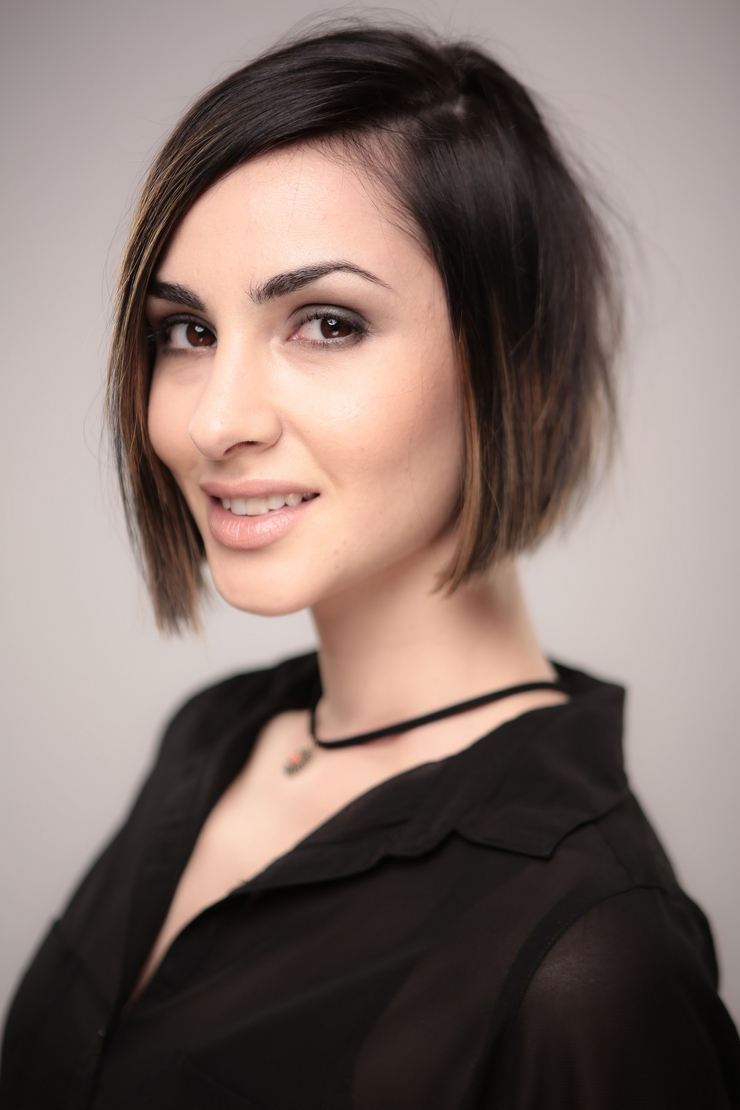 Pina Akin