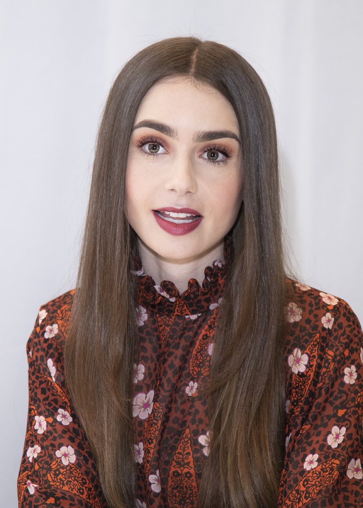 Lily Collins Lily Collins