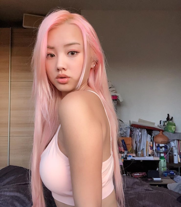 Vyvan Le