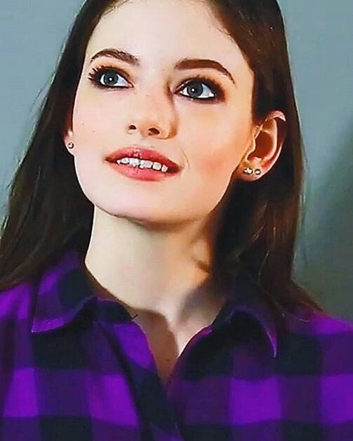 Mackenzie Foy