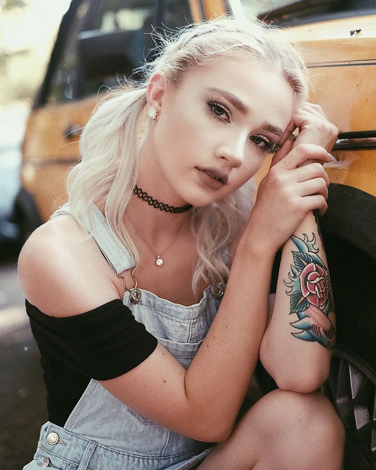 April Jayne April Jayne