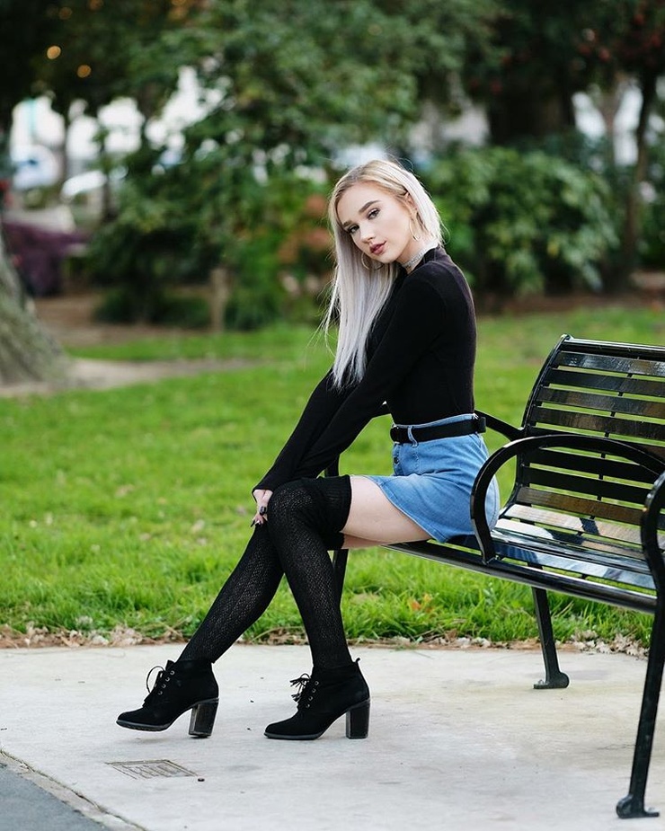April Jayne April Jayne