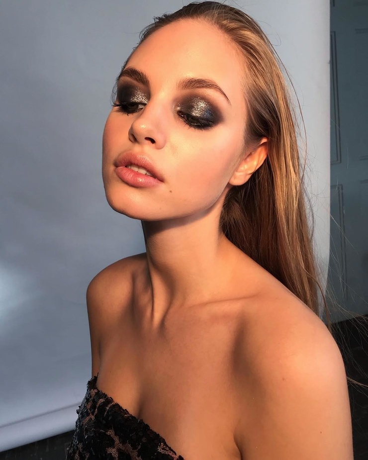 Nadya Papazova Nadya Papazova