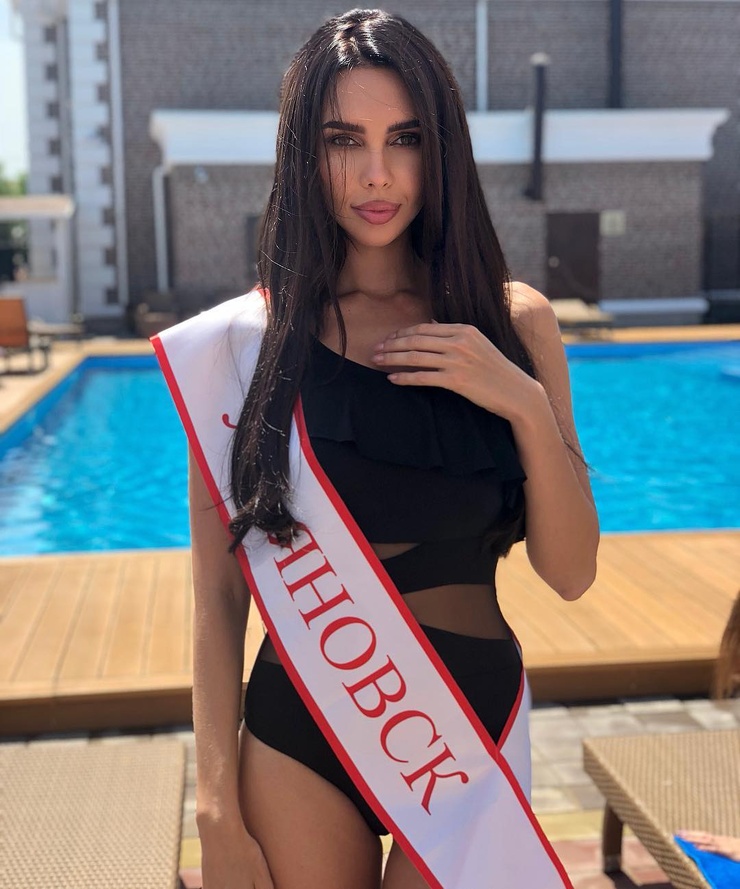 Ksenia Tsaritsina Ksenia Tsaritsina
