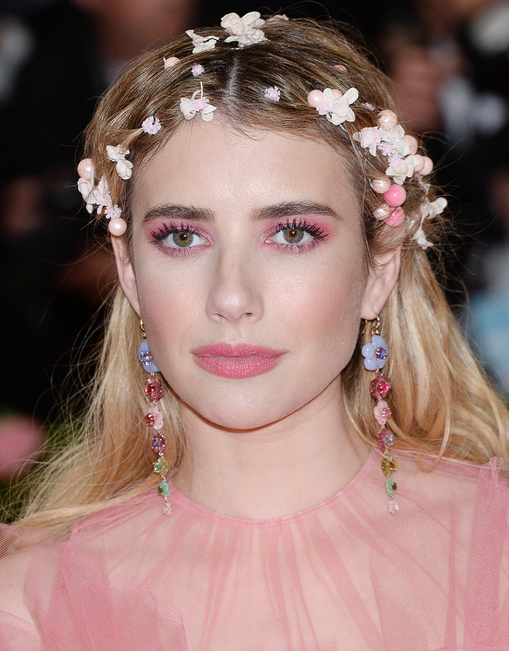 Emma Roberts Emma Roberts