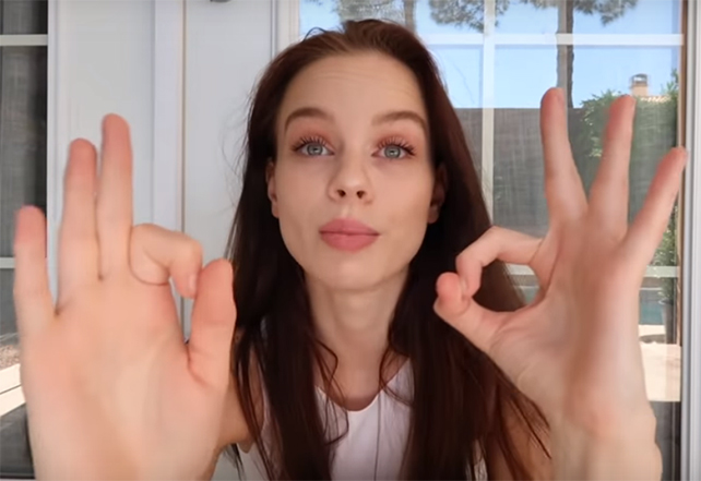 Liora Lapointe Liora Lapointe
