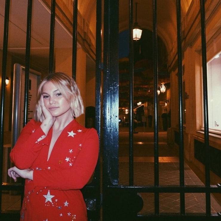 Olivia Holt