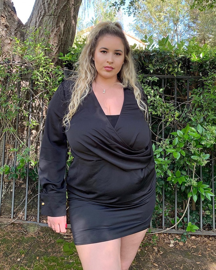 Picture of Lauren Sangster