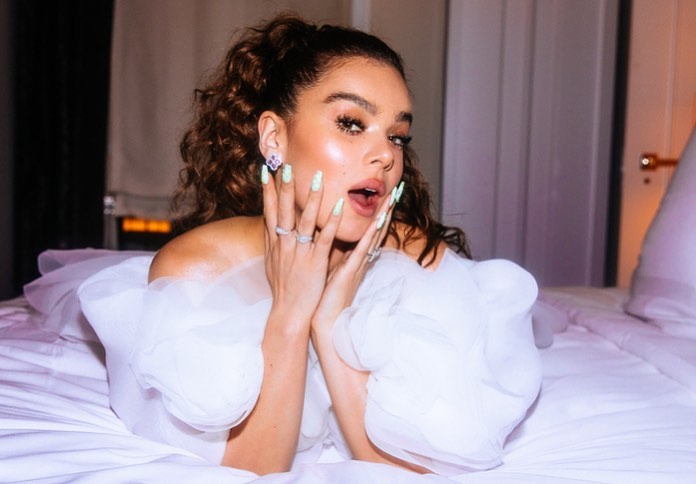 Hailee Steinfeld