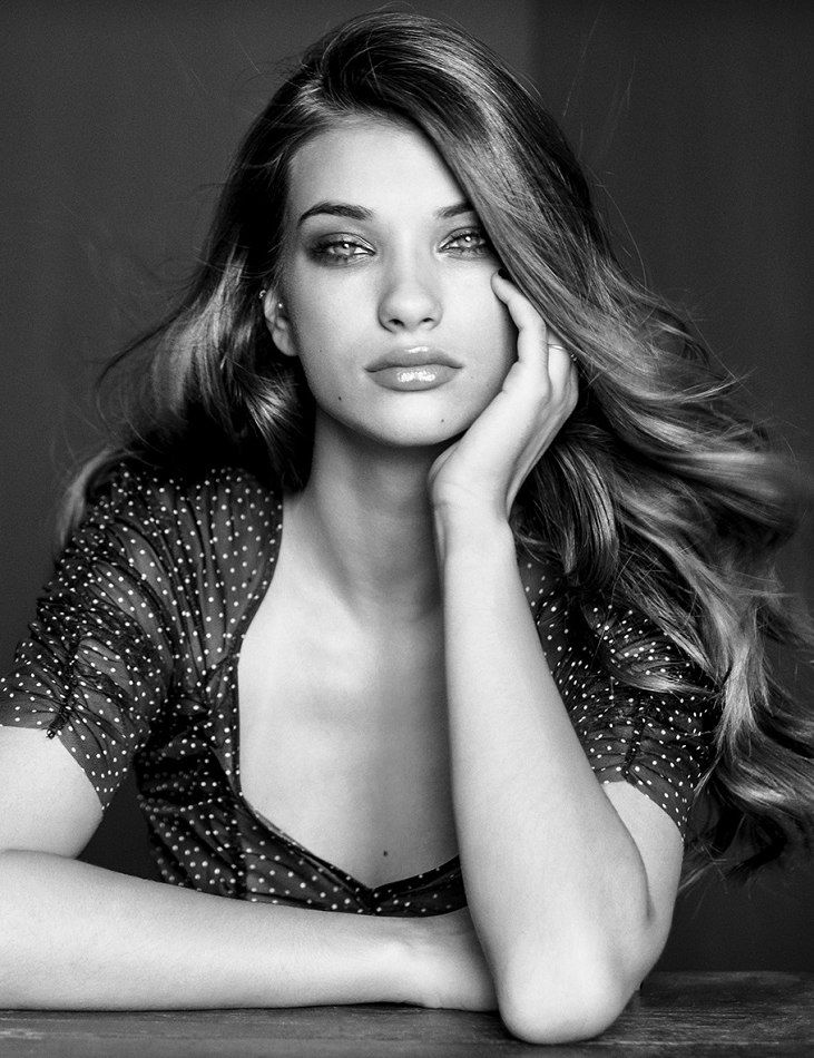 nicole jesus