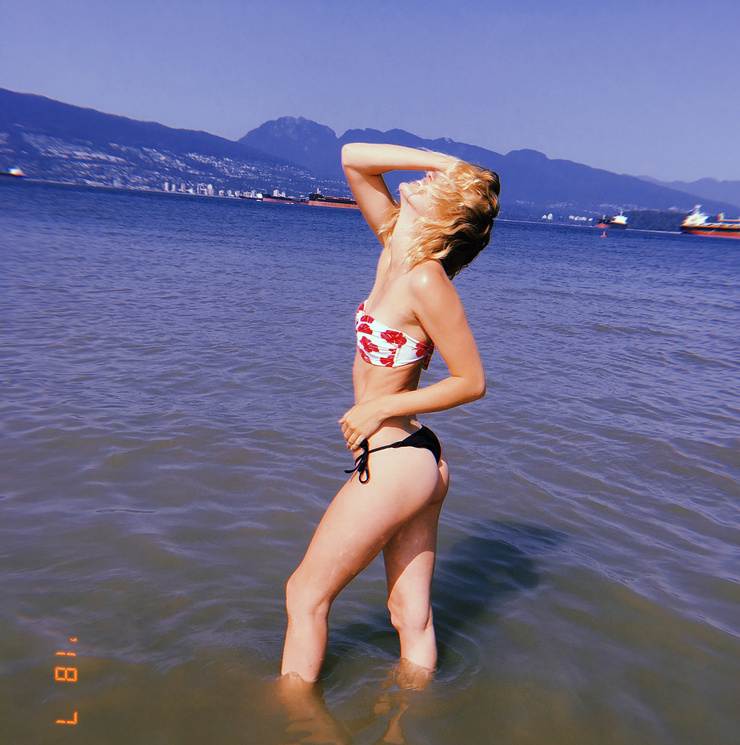 Sarah Grey Sarah Grey