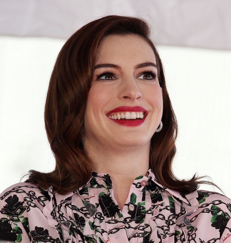 Anne Hathaway