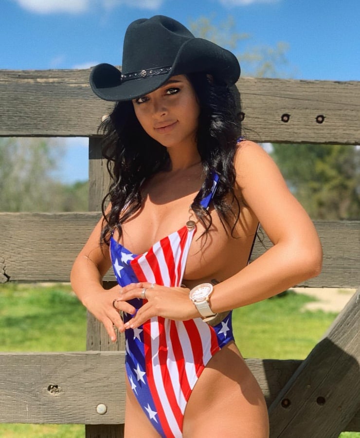 GABRIELLA ABUTBOL GABRIELLA ABUTBOL