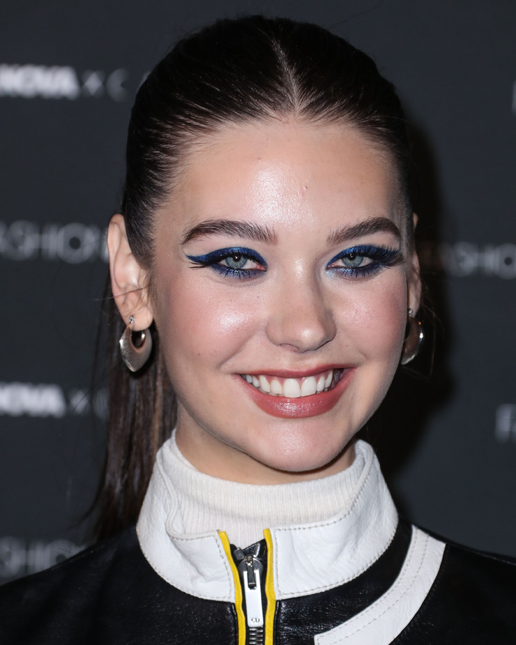 Picture of amanda steele