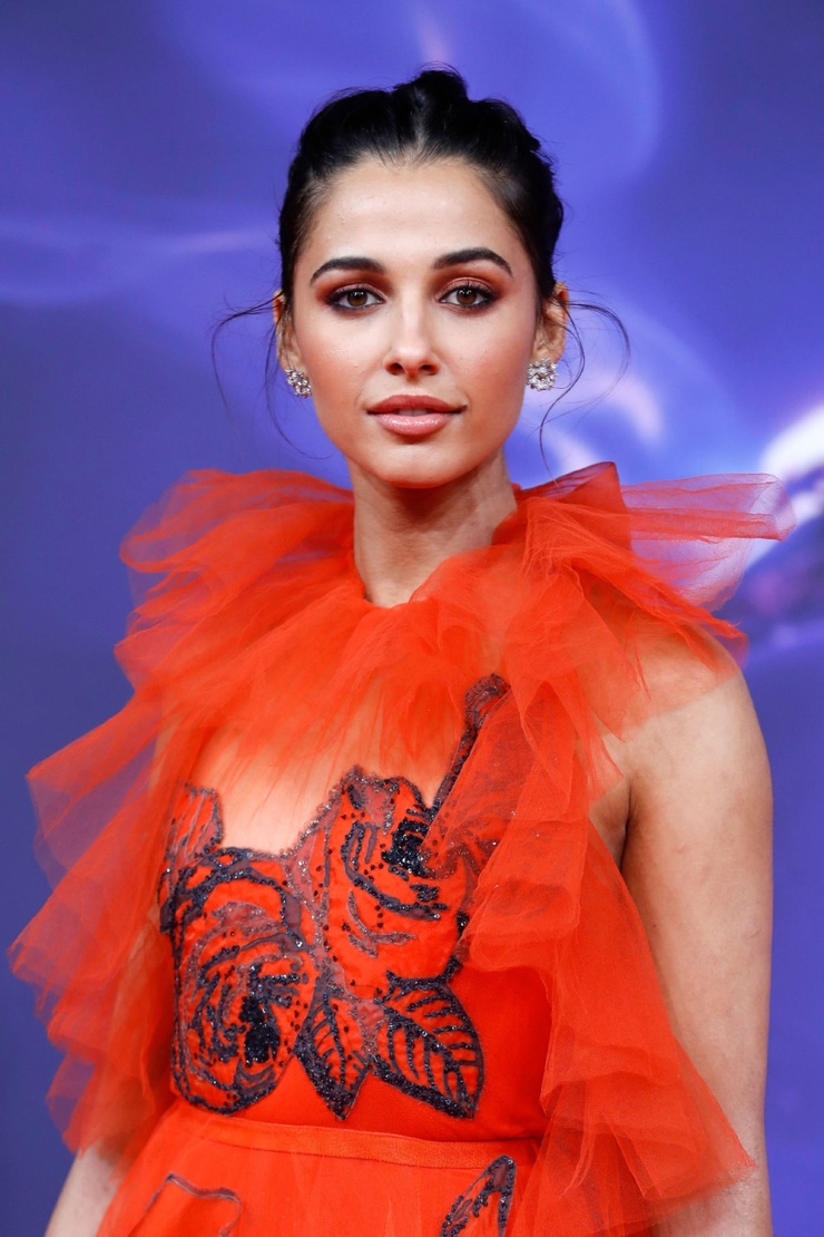 Naomi Scott Naomi Scott