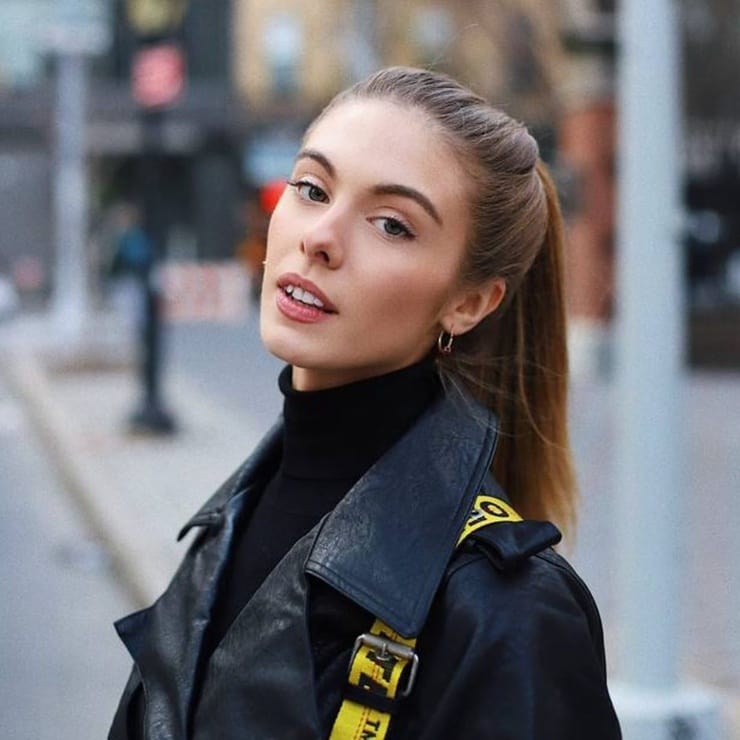 Carmella Rose Carmella Rose