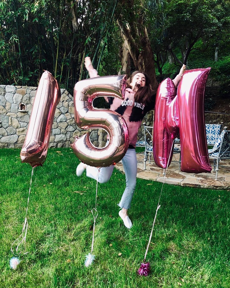 Lily Collins Lily Collins