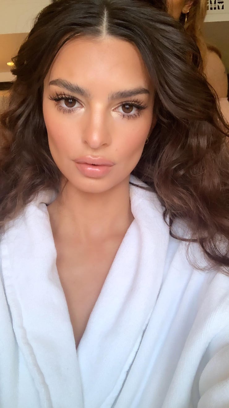 Emily Ratajkowski