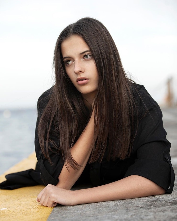 taya brooks