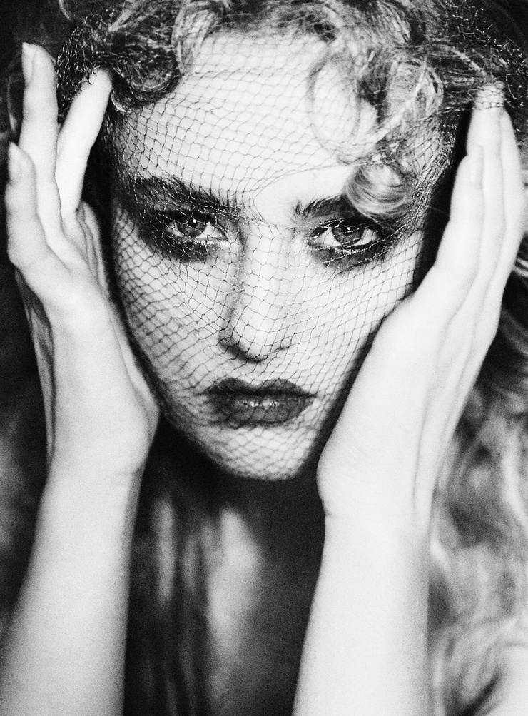 Kathryn Newton Kathryn Newton