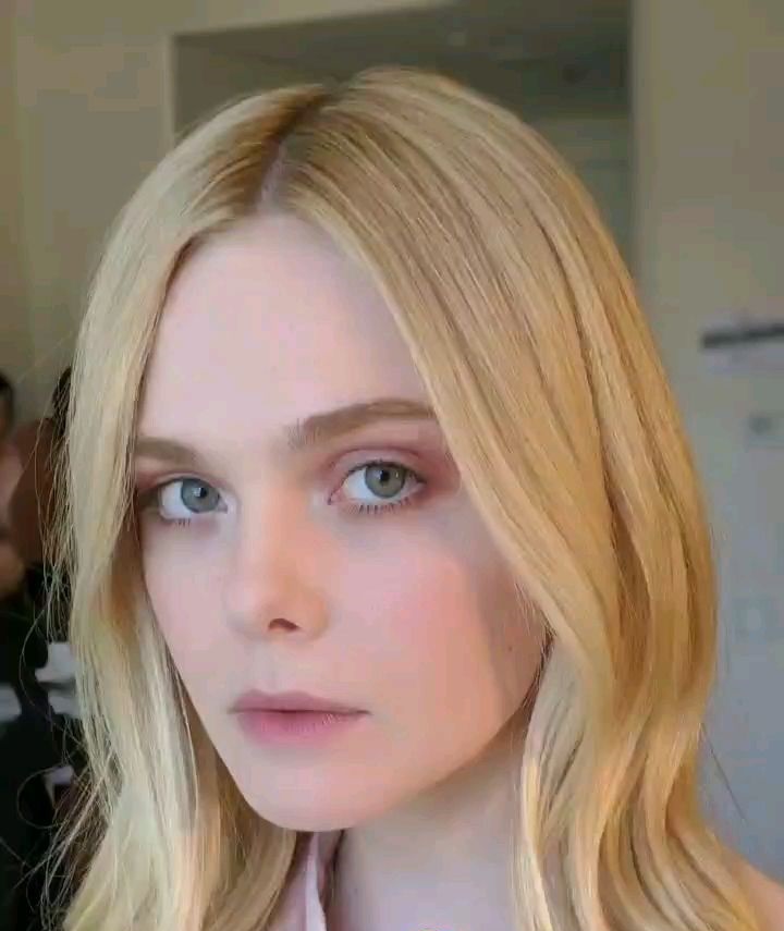 Elle Fanning