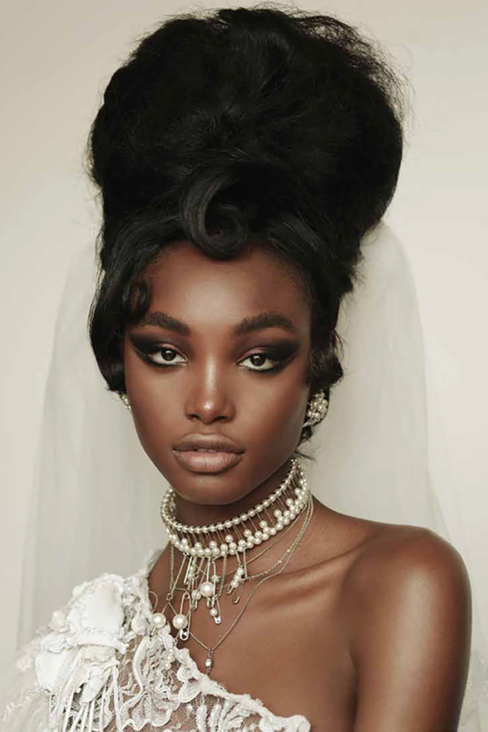 Bola Edun Bola Edun