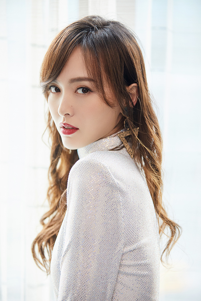 Yan Tang