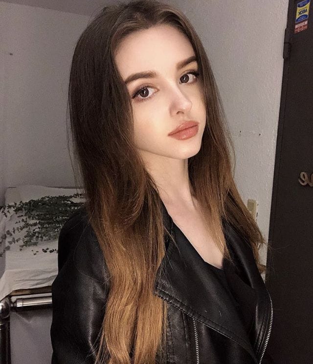 Elina Karimova Elina Karimova