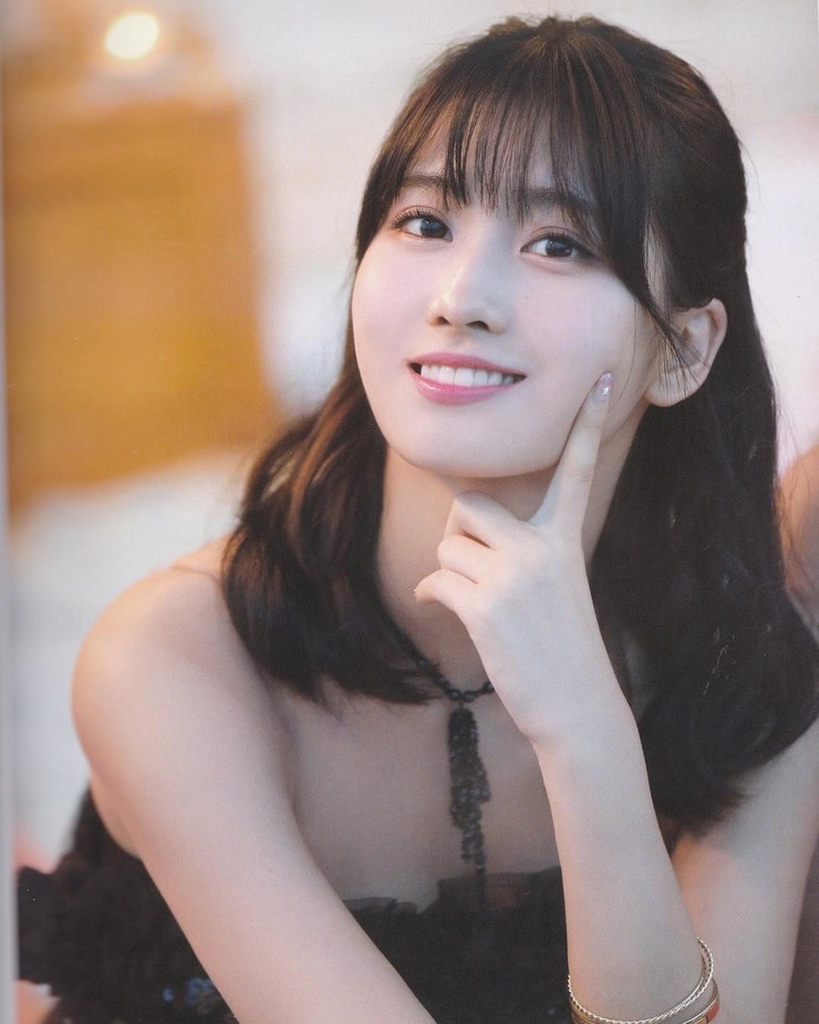 Hirai Momo Hirai Momo