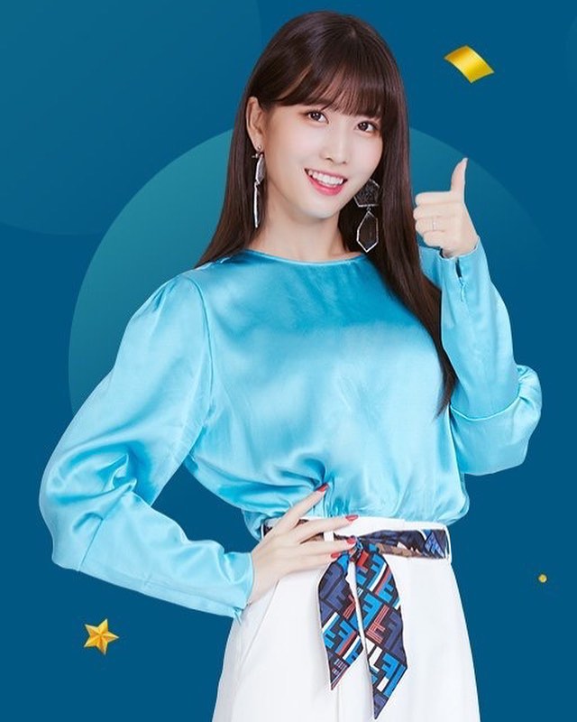 Hirai Momo