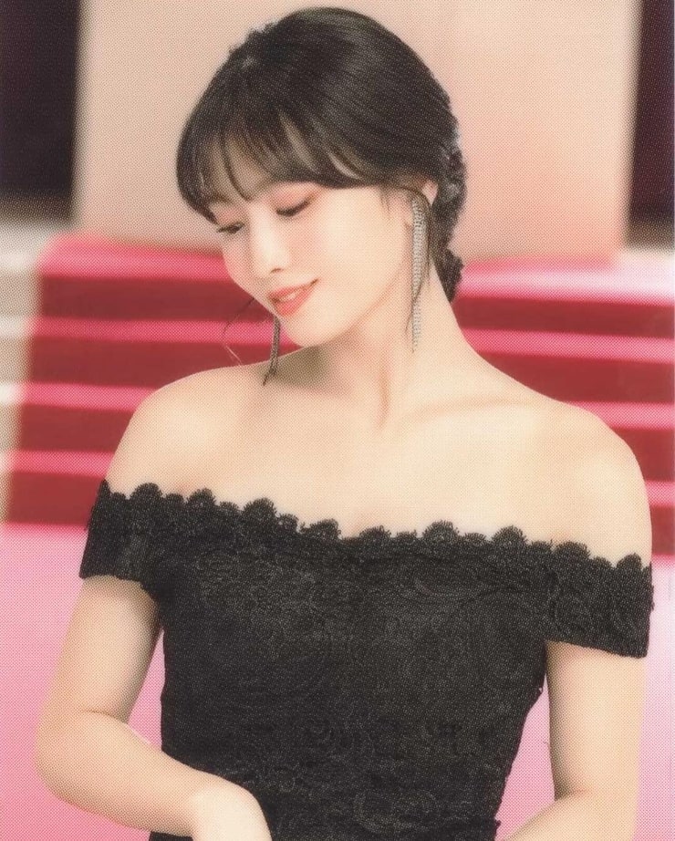 Hirai Momo Hirai Momo
