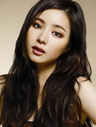 Picture of Shin Se Kyung