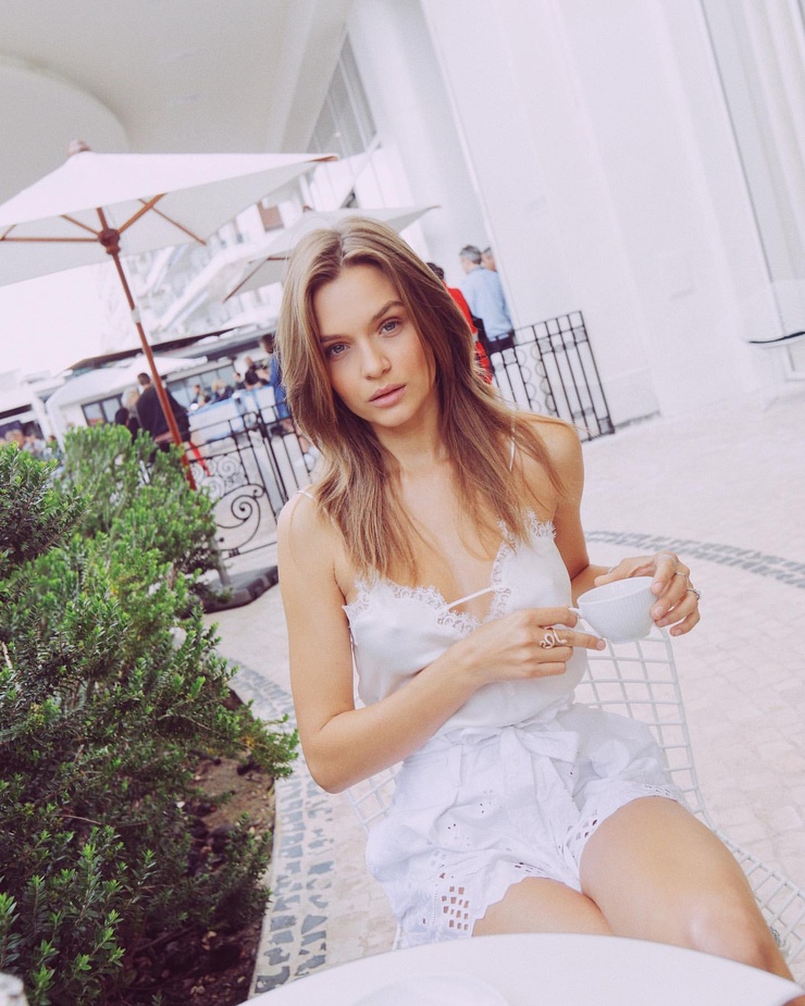 Josephine Skriver Josephine Skriver