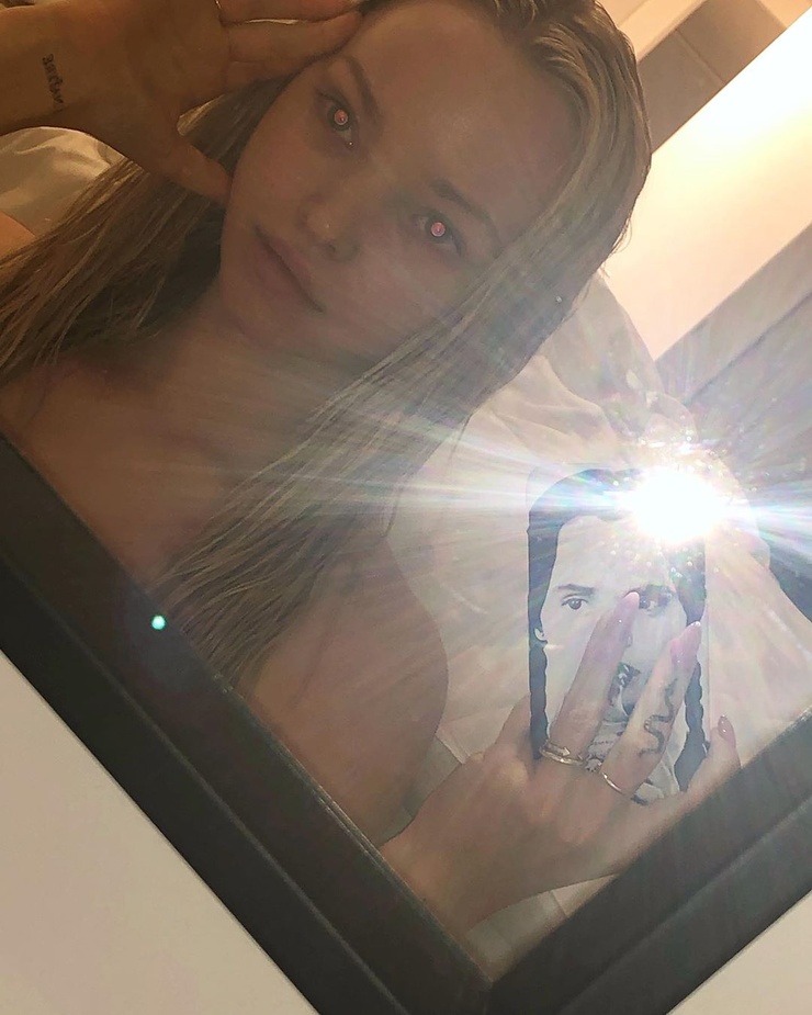 Dove Cameron