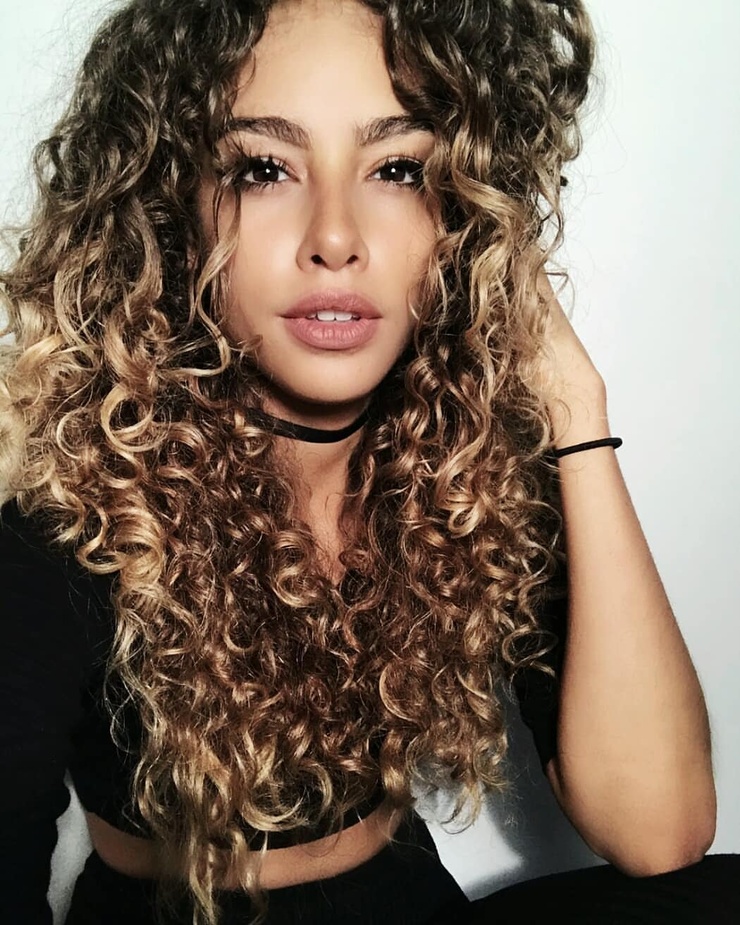 Flávia Santiago