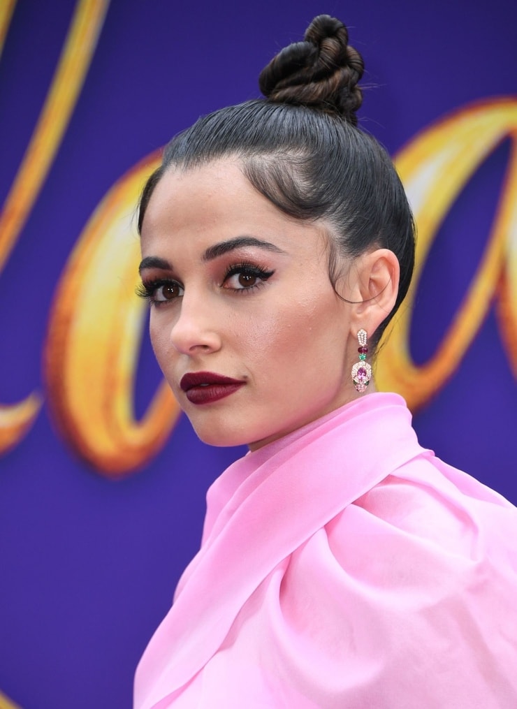 Naomi Scott Naomi Scott