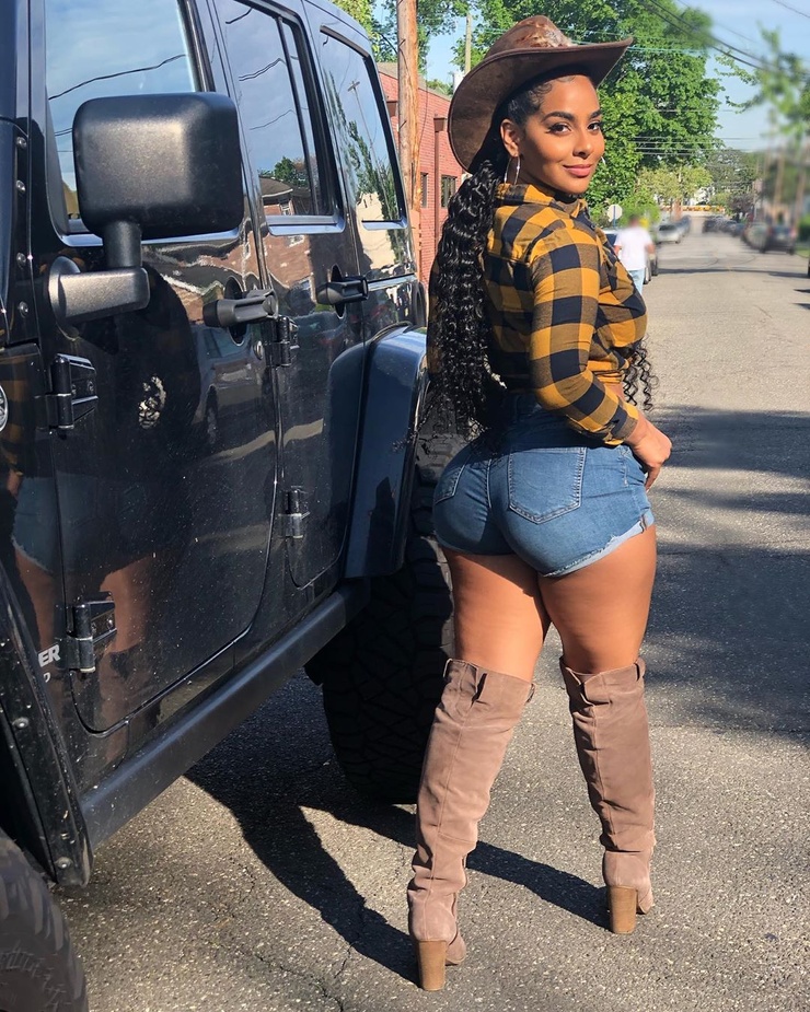 Ayisha Diaz