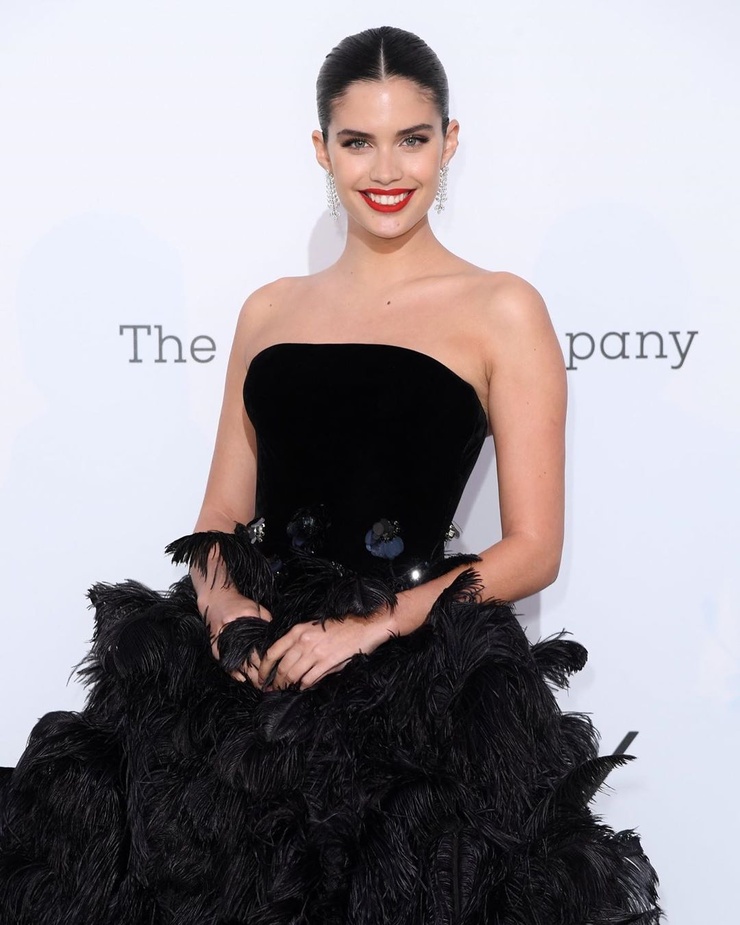 Sara Sampaio Sara Sampaio