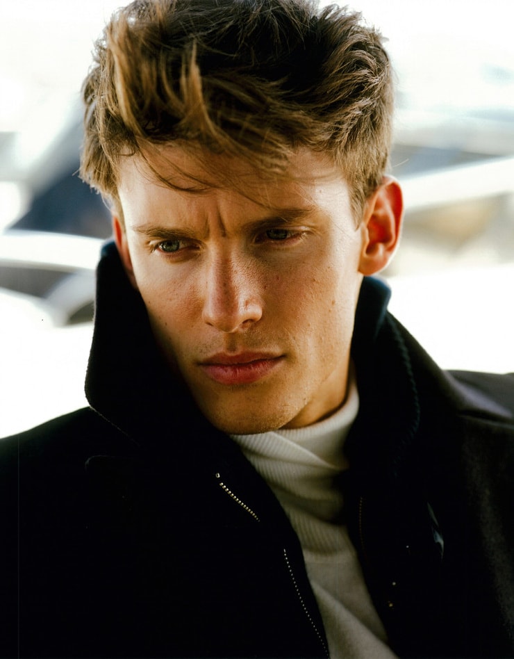 Chris Doe