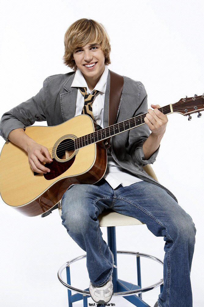 Cody Linley