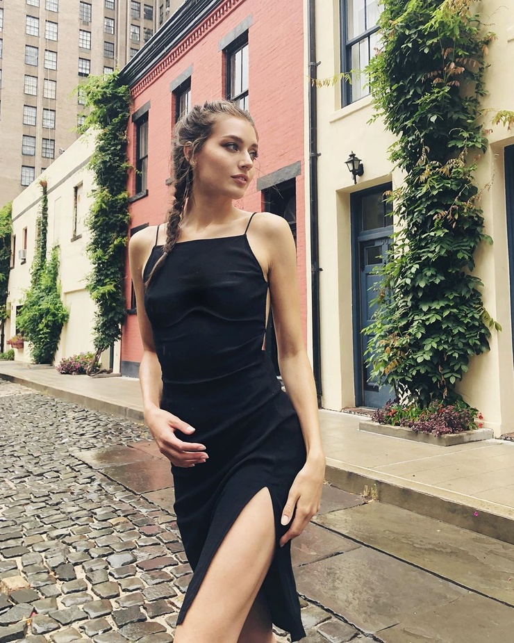 Jessica Clements Jessica Clements