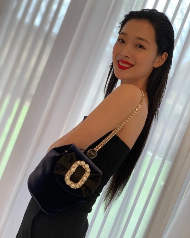 Seol-ri Choi Seol-ri Choi