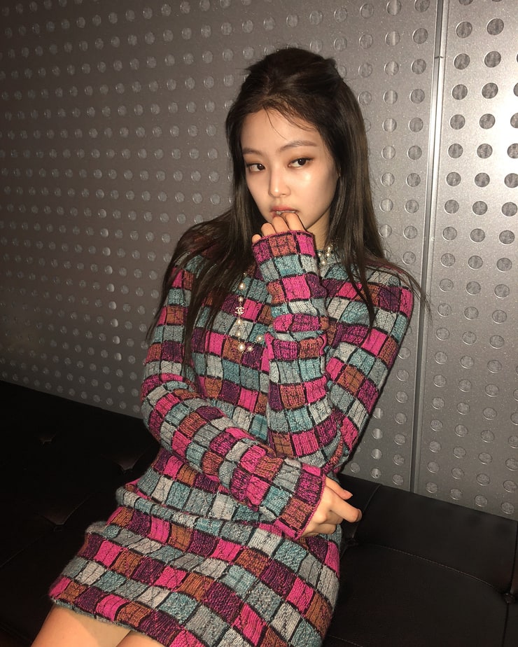 Jennie Kim image