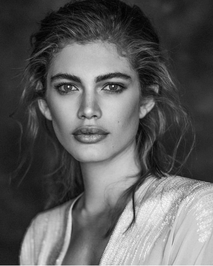 Valentina Sampaio