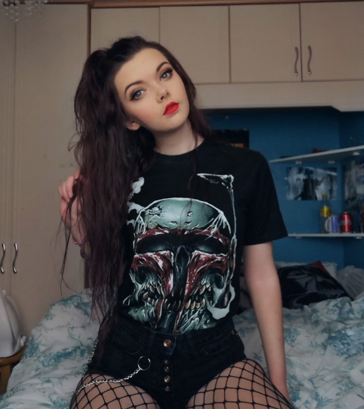 Louise Julie