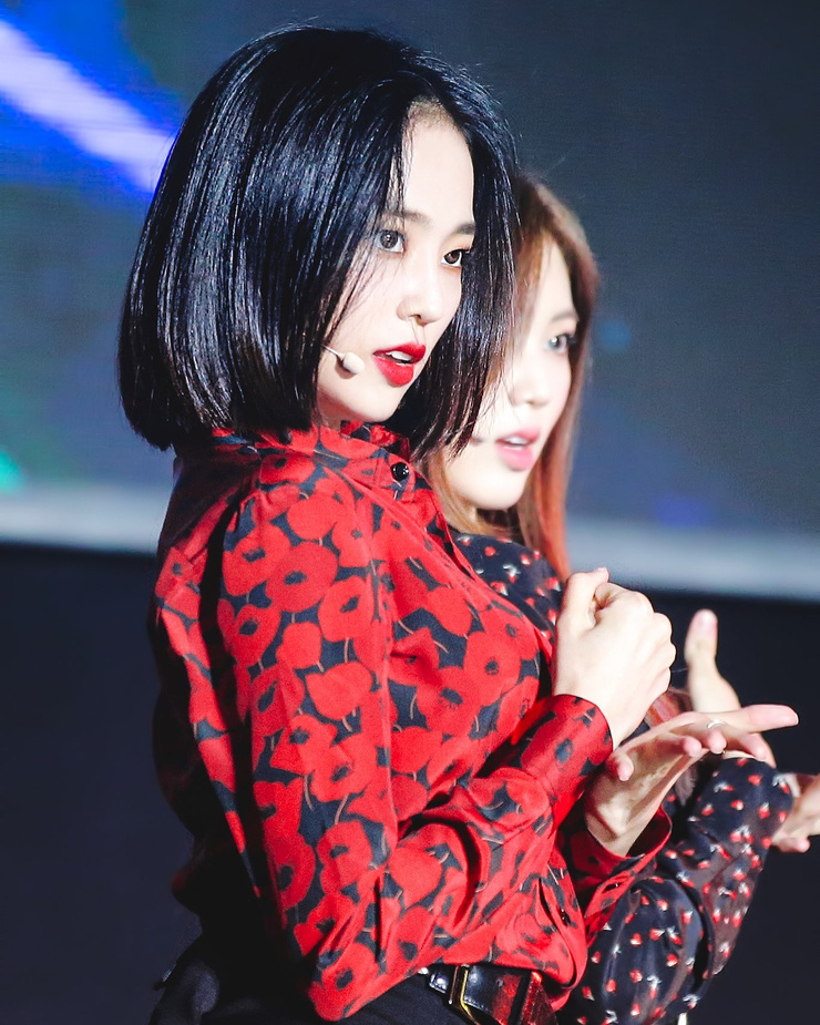 Yee Eun Yee Eun