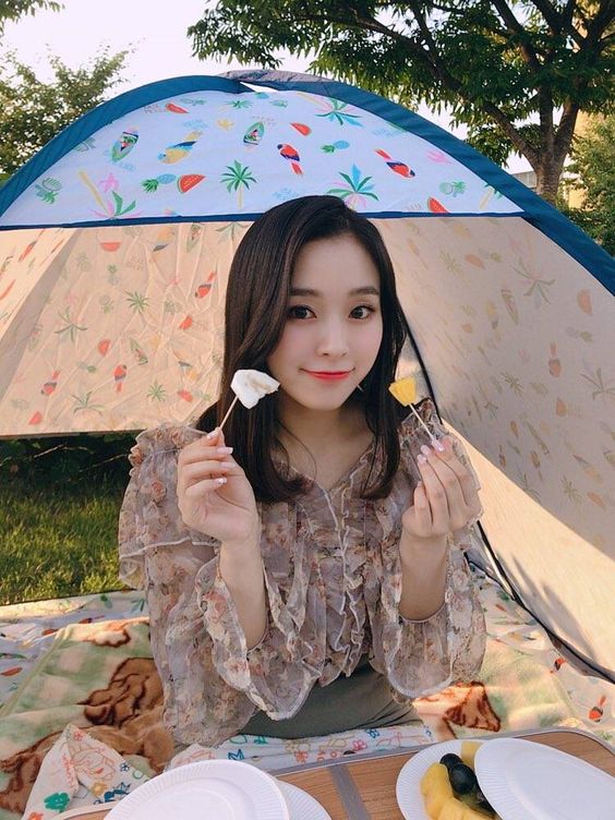 Gahyeon Gahyeon